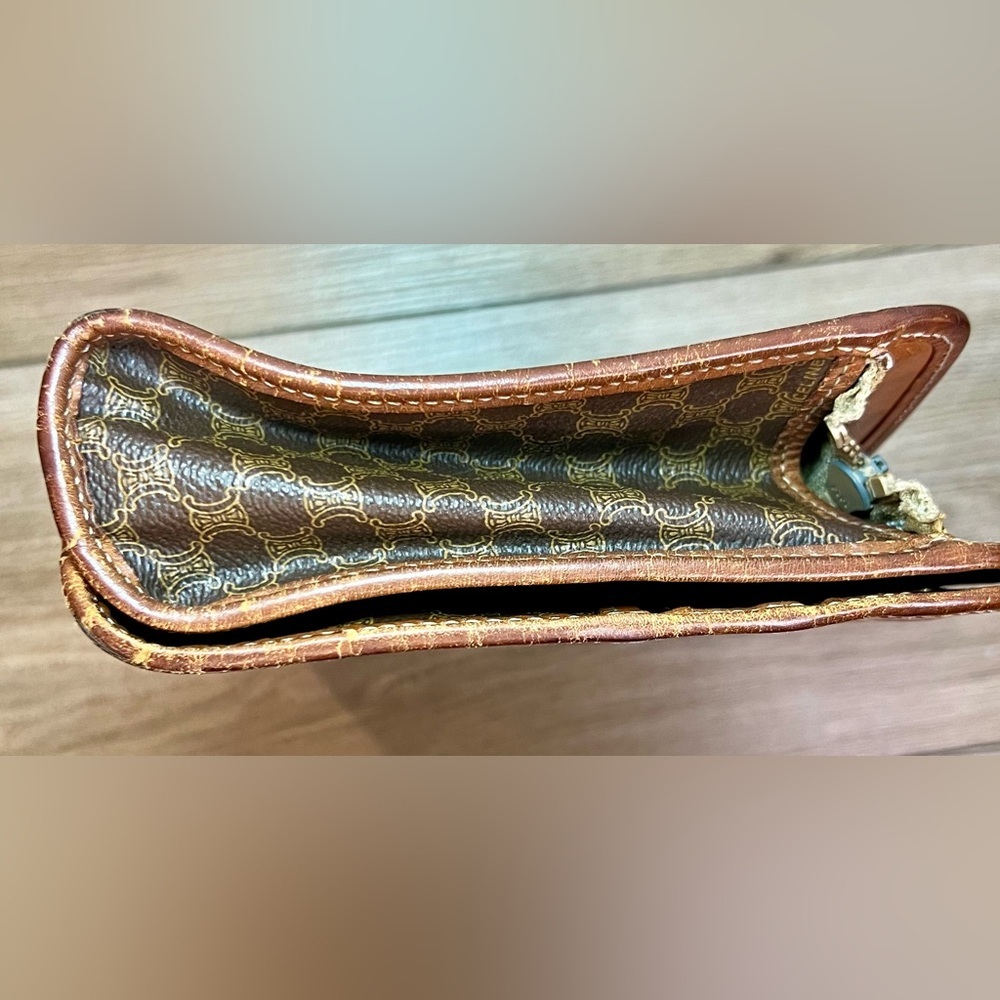 Celine Brown and Tan Clutch Bag with Vintage Leather - Picture 8 of 13